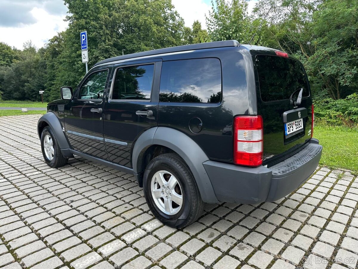 Dodge Nitro 2,8 CRDi 130 kW 4x4 - 3