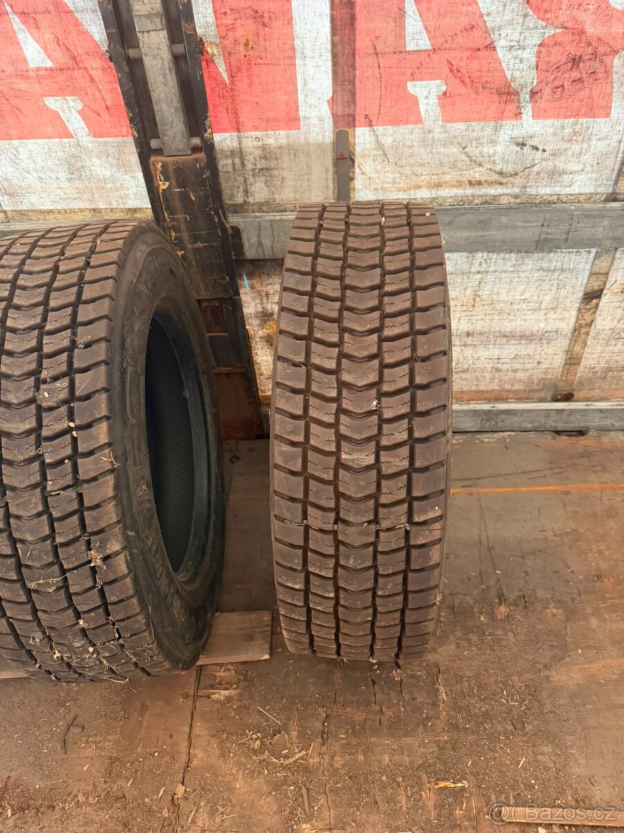 Záběrové pneumatiky 295/60 22.5 lowdeck - 3