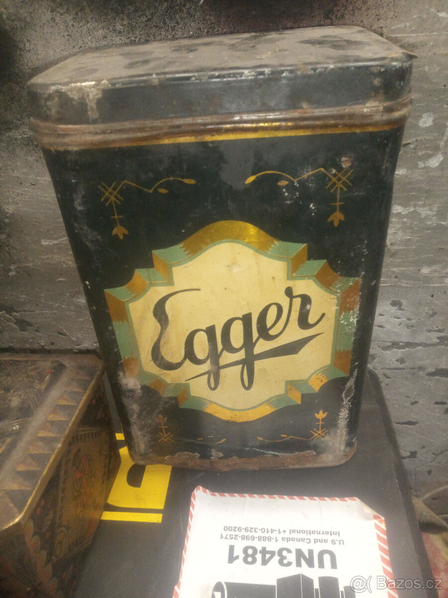 staré plechovky - 3