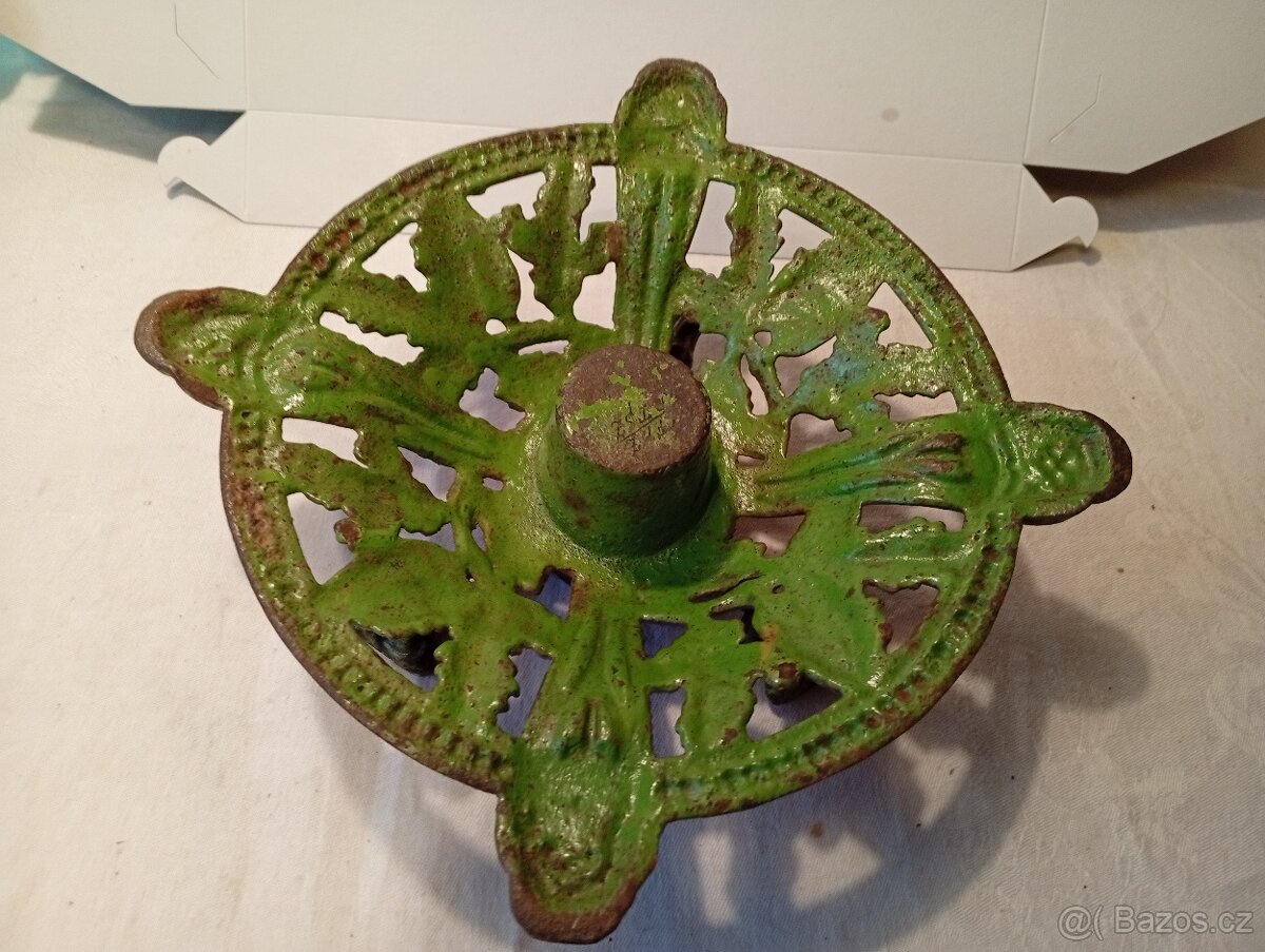 Starožitný stojánek na stromeček - litinový - 3