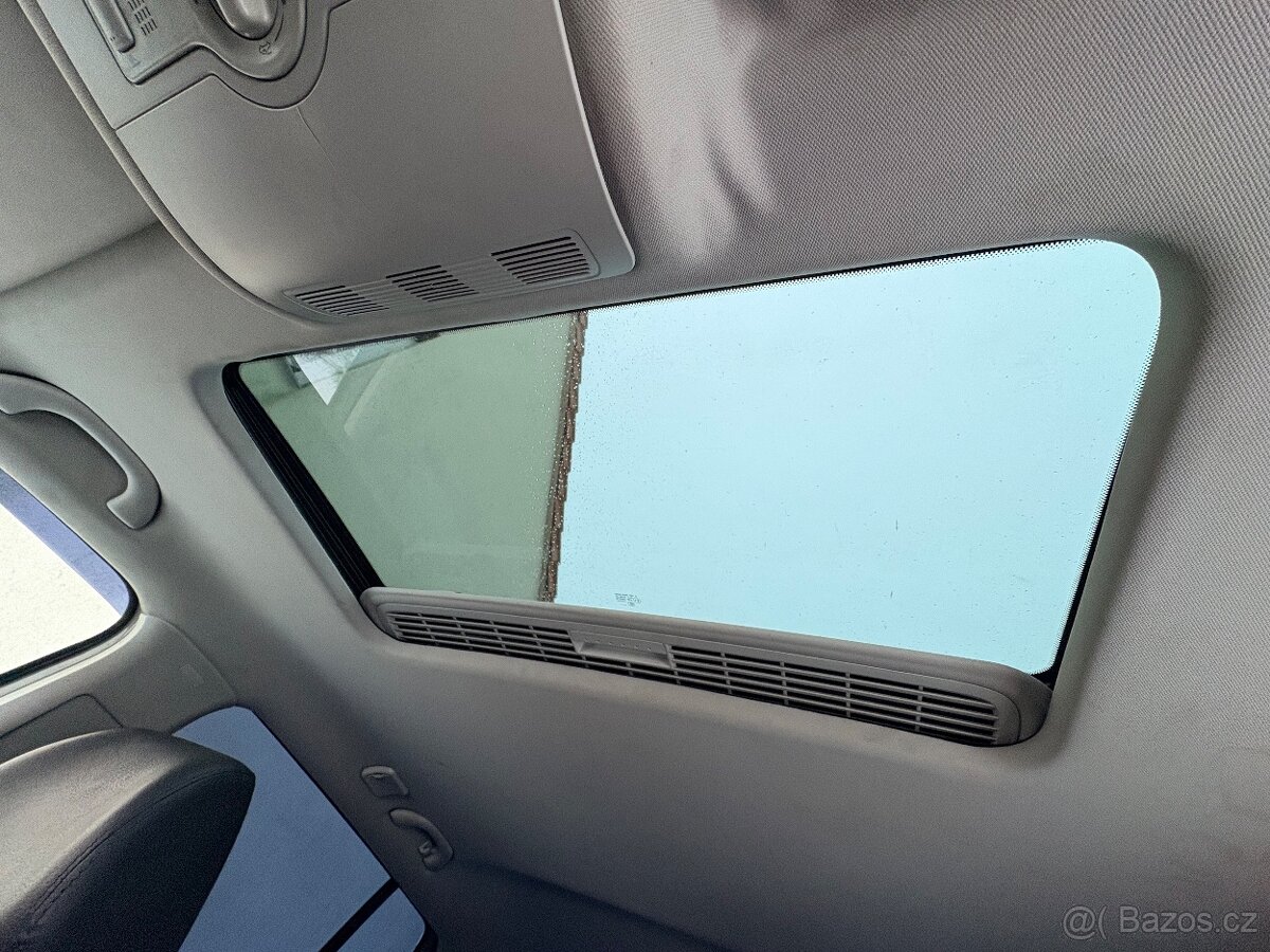 VW touran 1T2 2.0TDI 125kw prodej na ND - 3