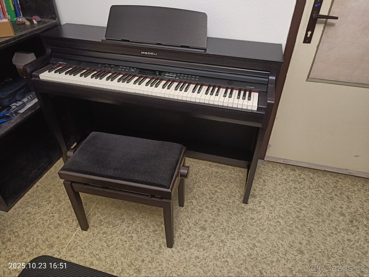 Digitální Piano Medeli DP460K - 3