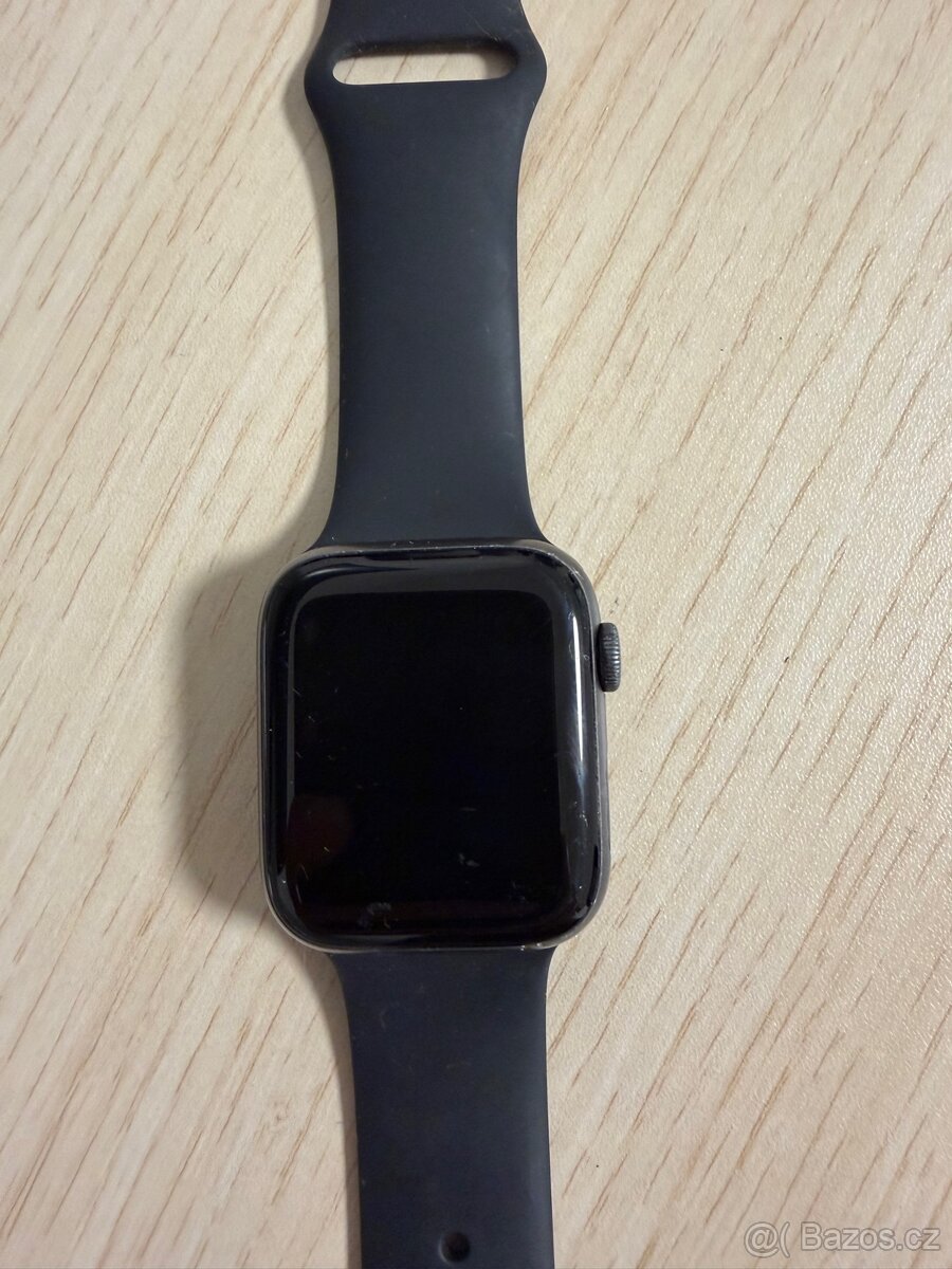 Apple Watch Series 5, 45 mm - 3