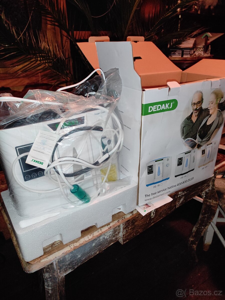 Kyslíkový koncentrátor Dedakj DE-A1 - 3