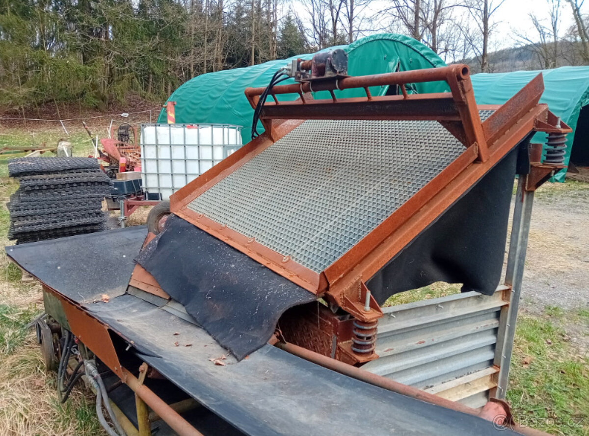 Vibrační třídič s vlastním benzínovým motorem + 8m dopravník - 3