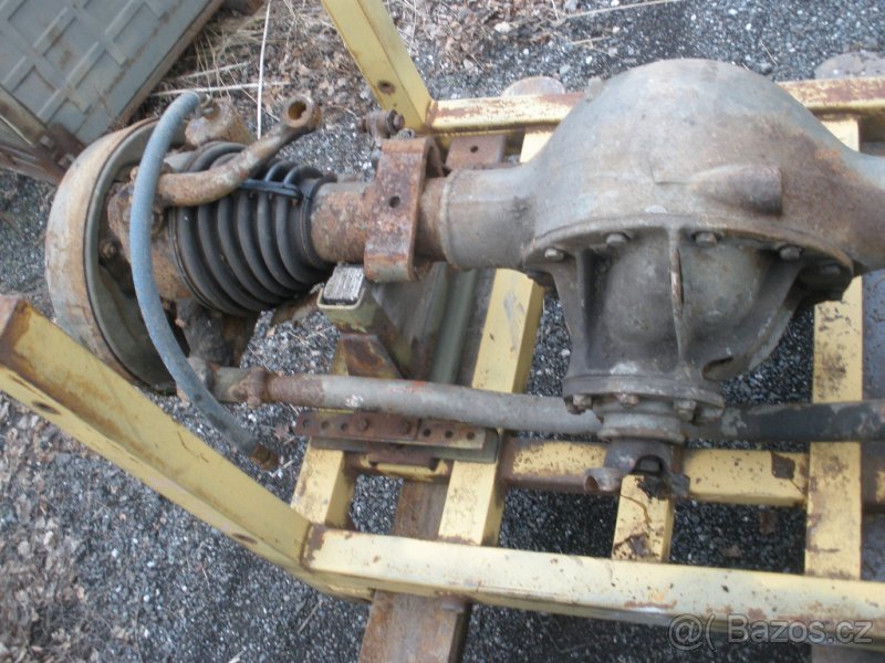 PRAGA V3S Nápravy a další díly - 3