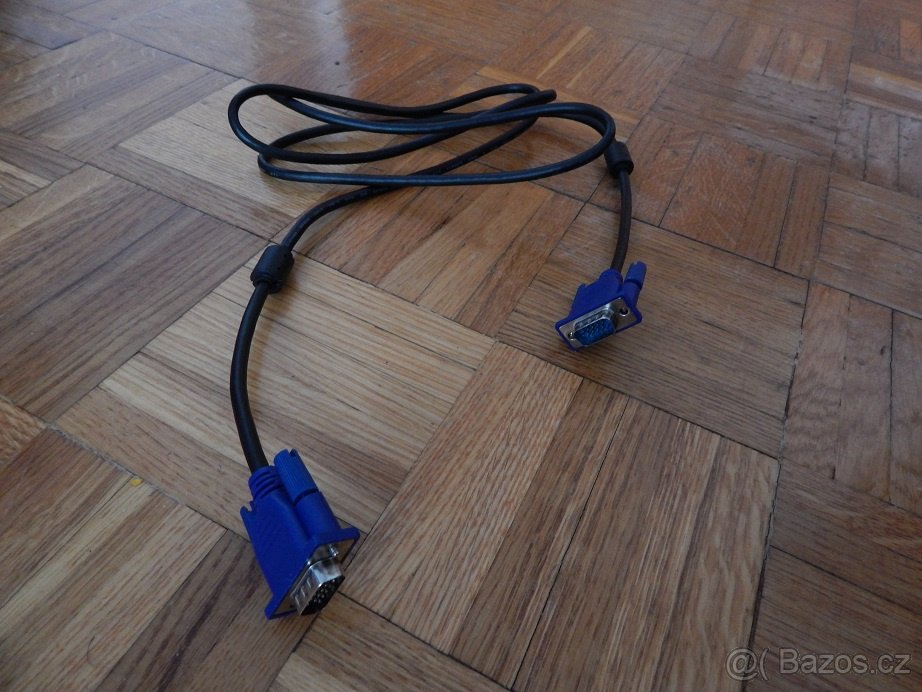 Různé příslušenství k PC - 3