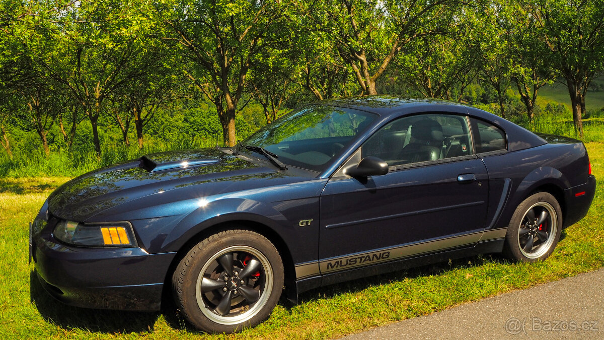 Ford Mustang GT Bullitt Originál - 3