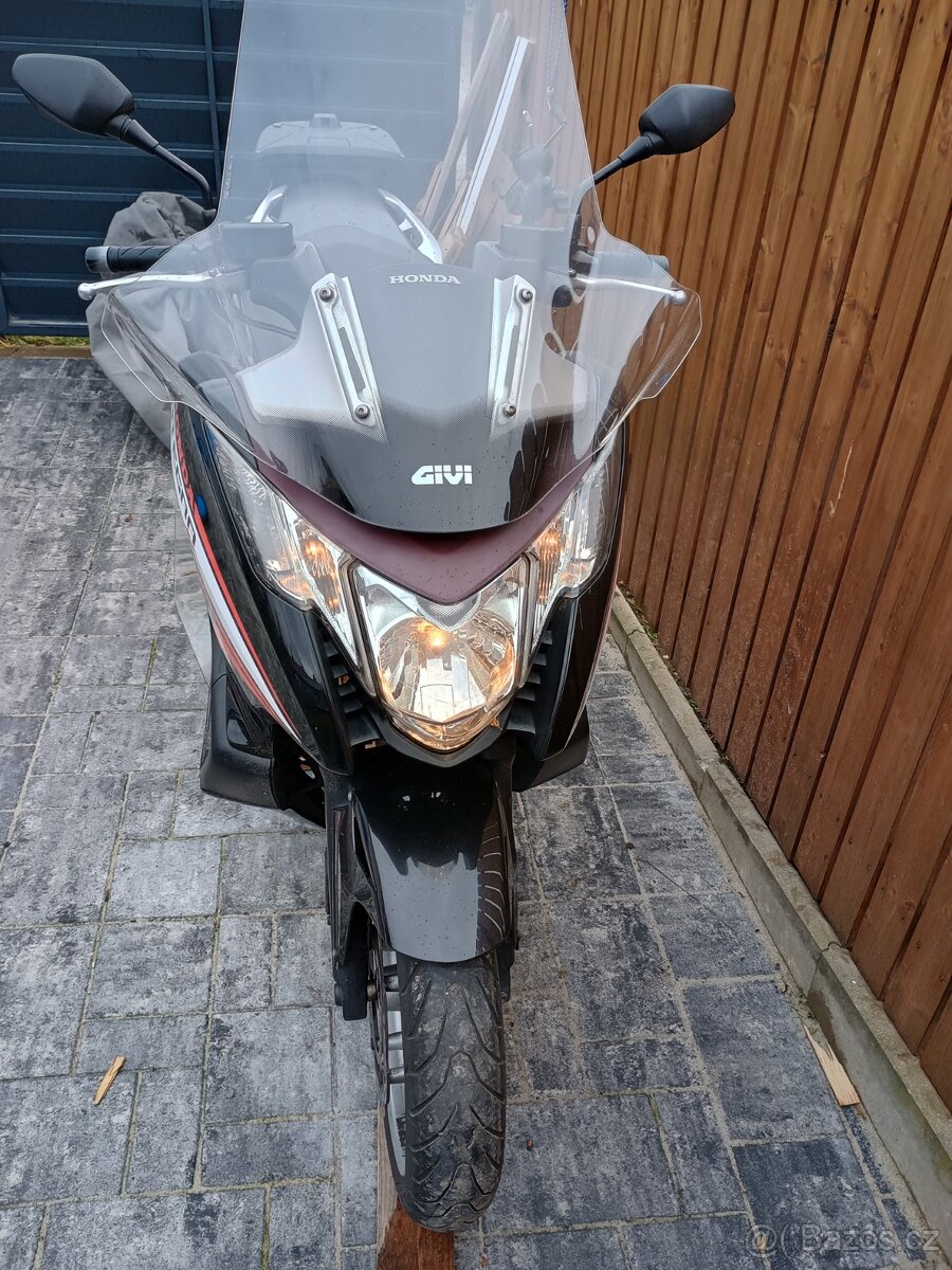 Honda NC 700 - 3