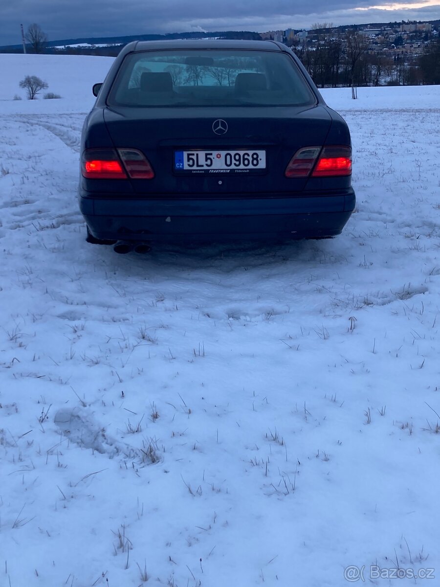 Mercedes w210 E200 CDI - 3