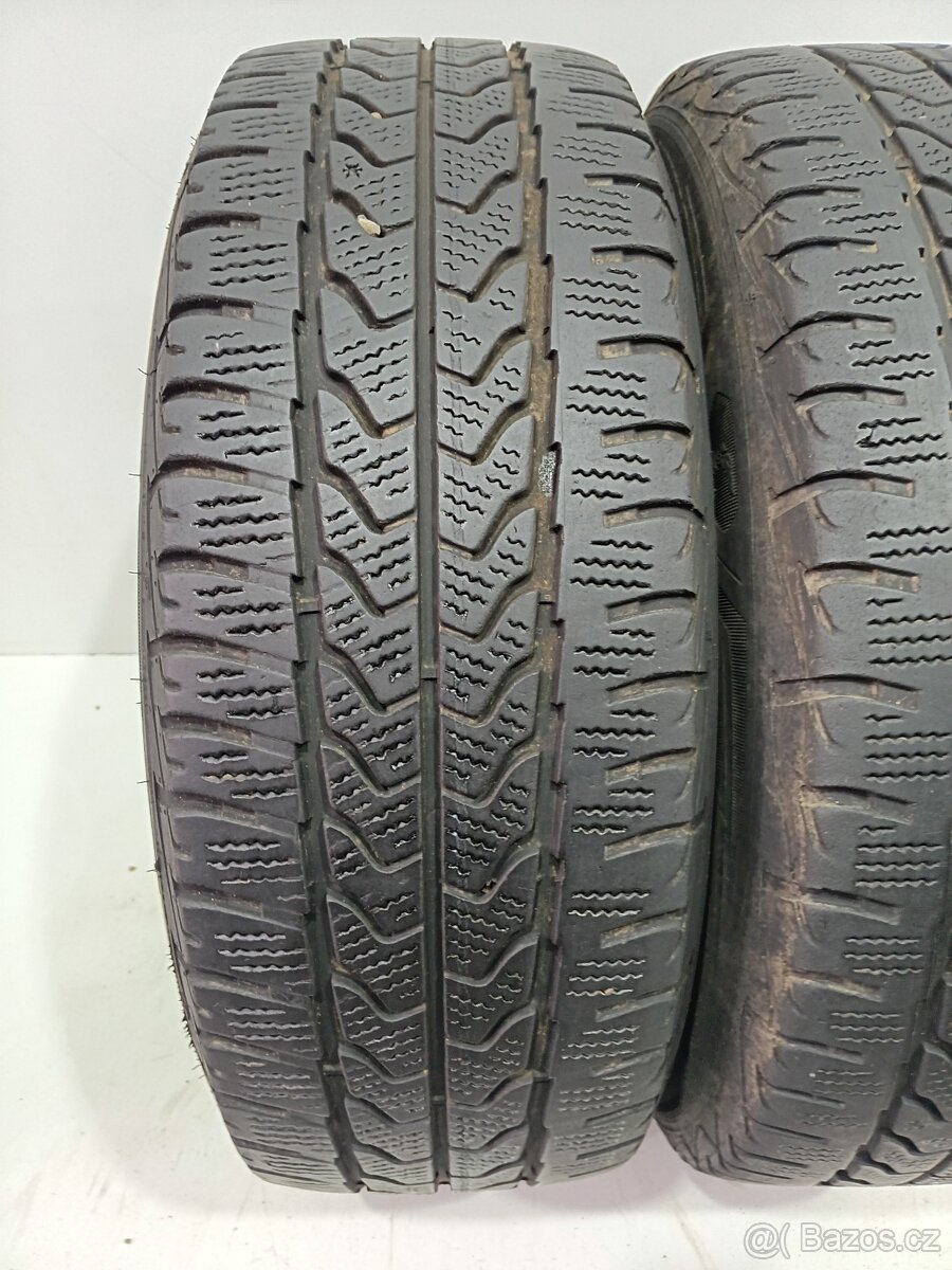2ks zimní pneu 215/65/16C GoodYear - 3