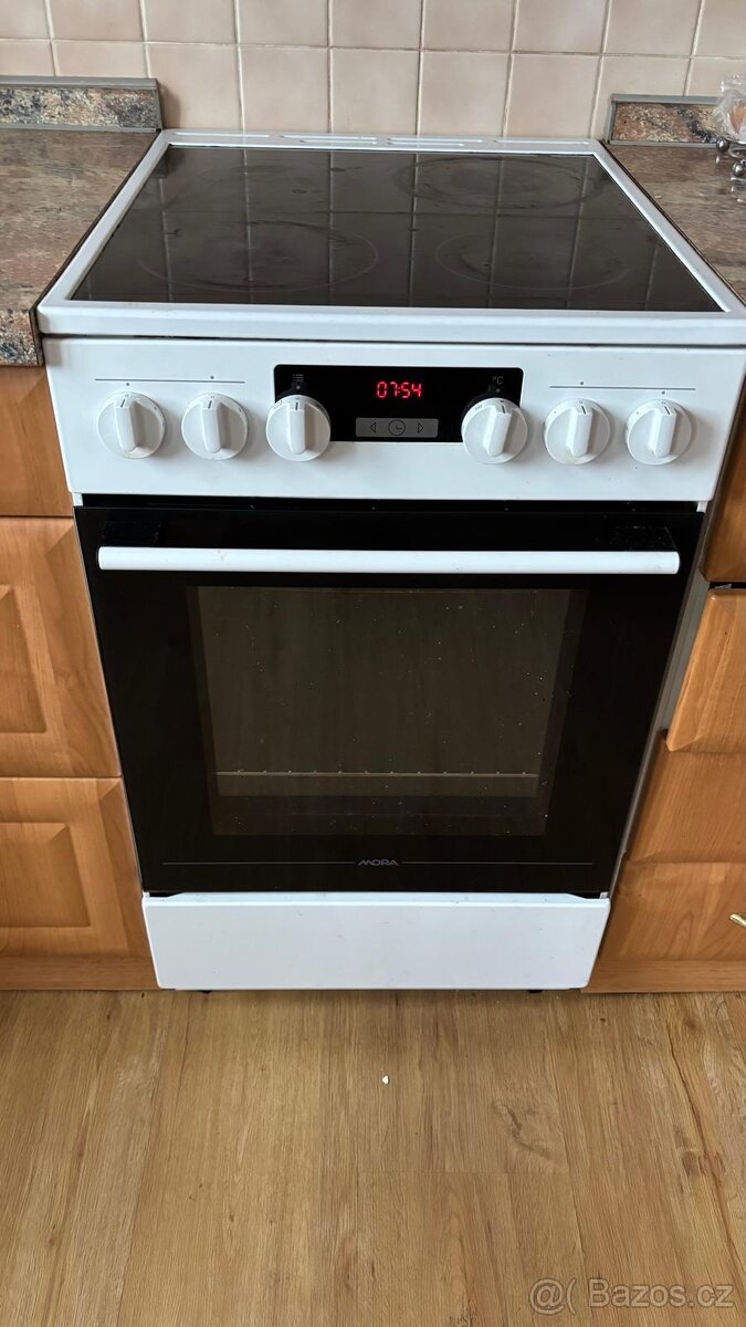 ZACHVALÝ sporák MORA - 3