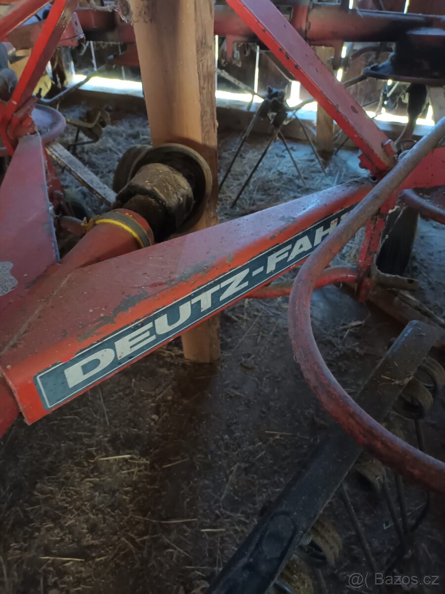 Obraceč a shrnovač sena - 3