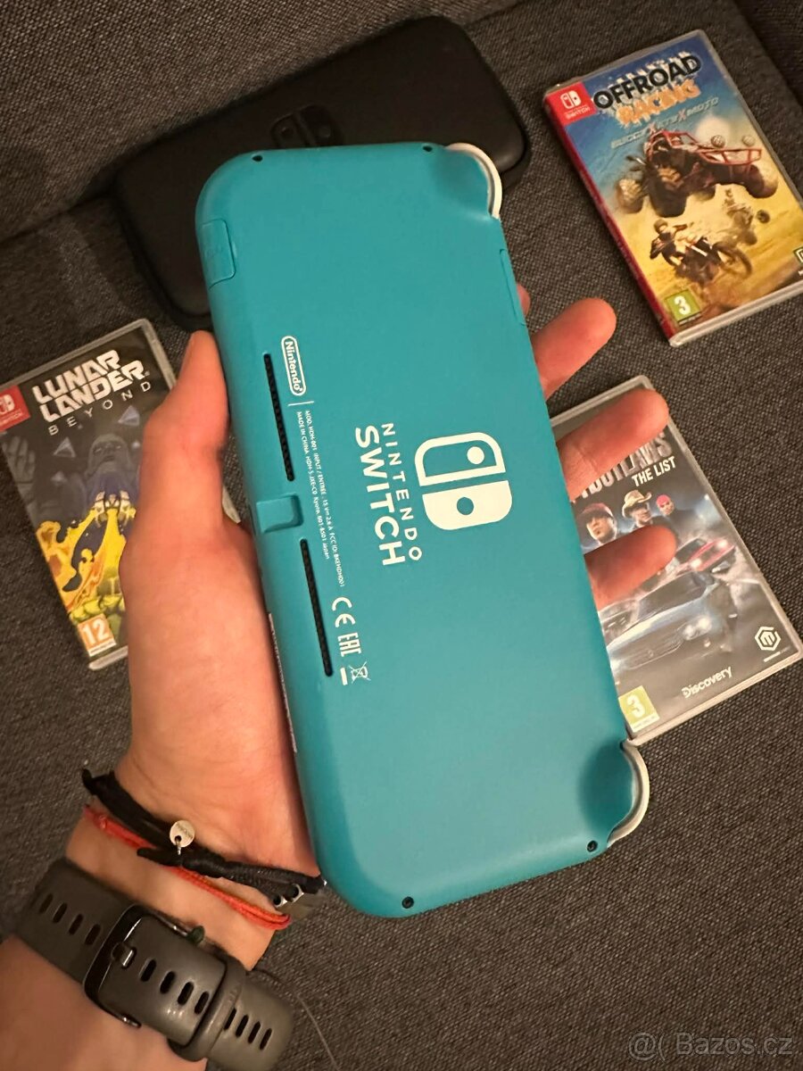 Nintendo switch lite + 4 skvělé hry - 3