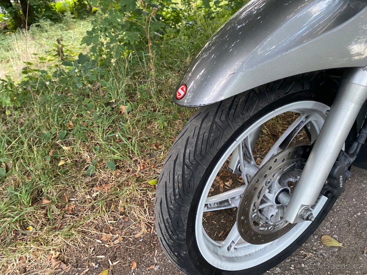 Honda SH 300 (2010) - 3