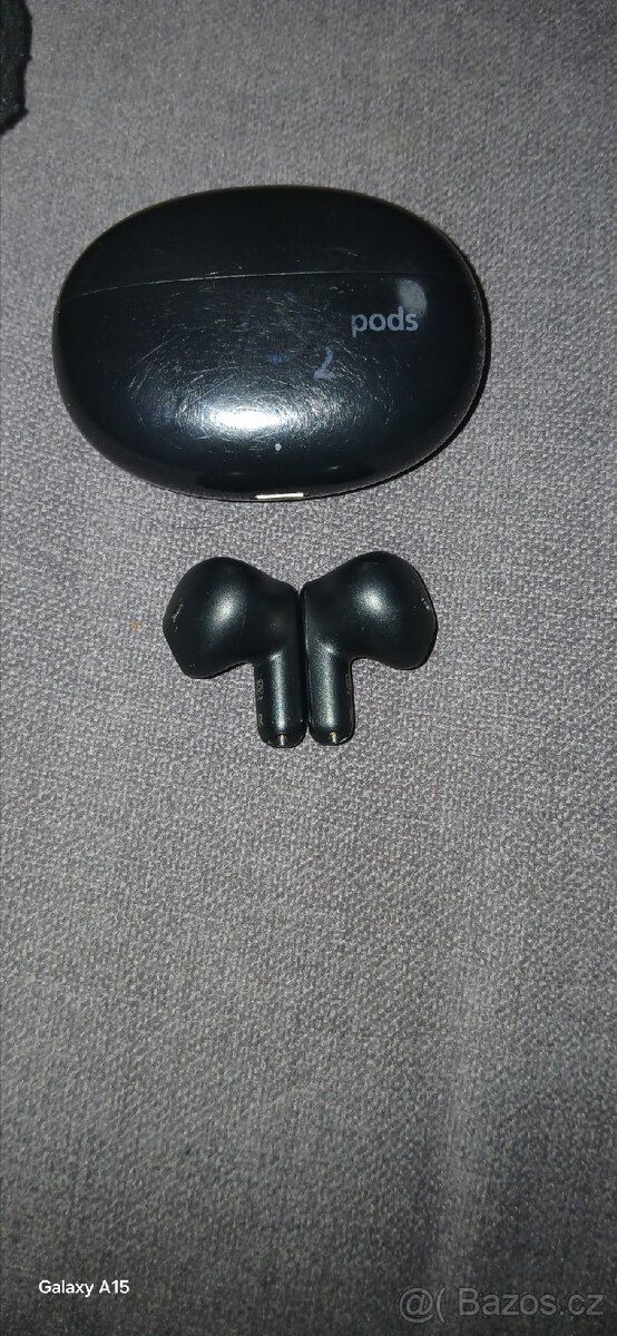 Prodám bezdrátová sluchátka - 3