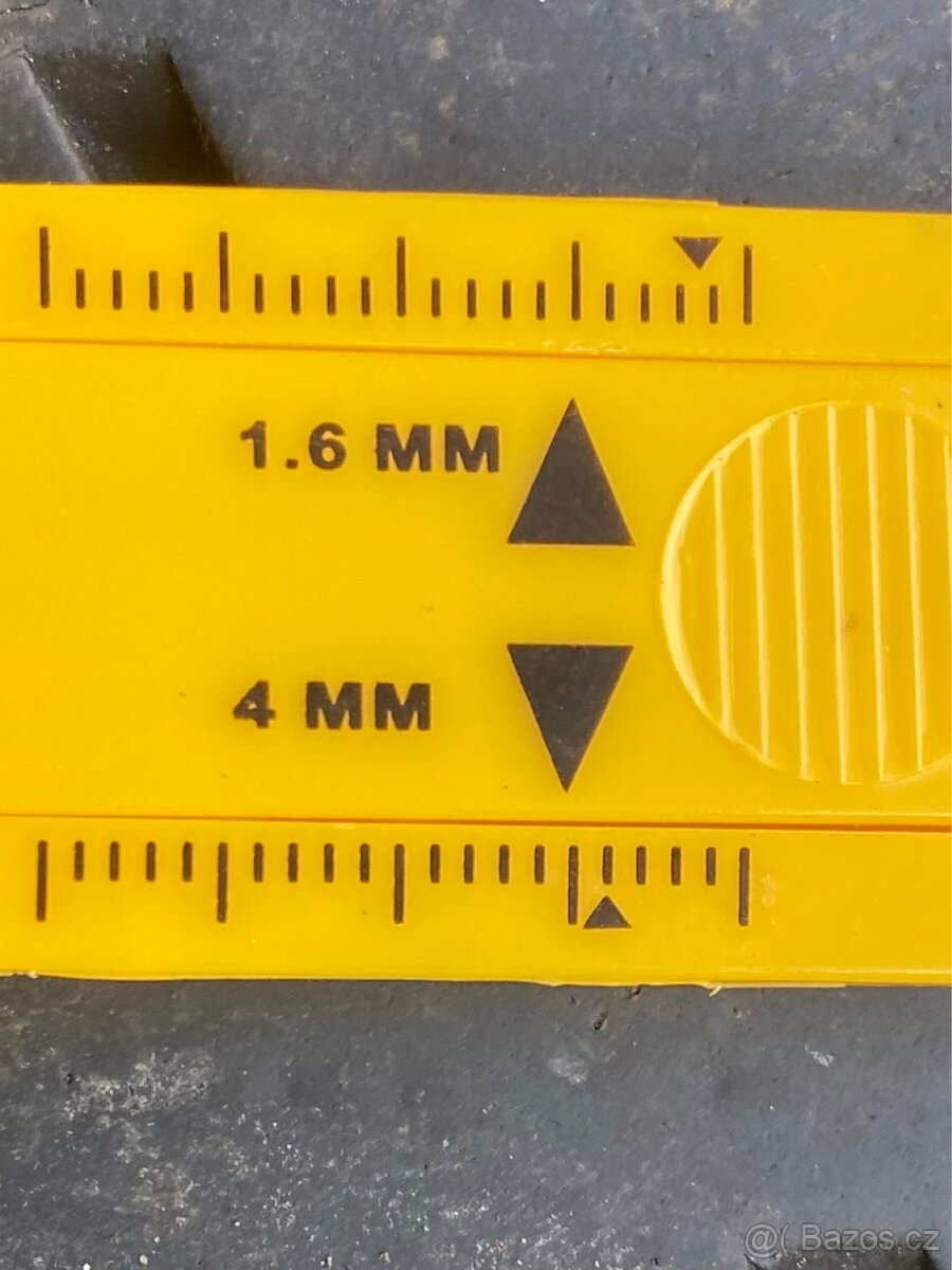 Sada letních pneu 225/55 R19 - 3