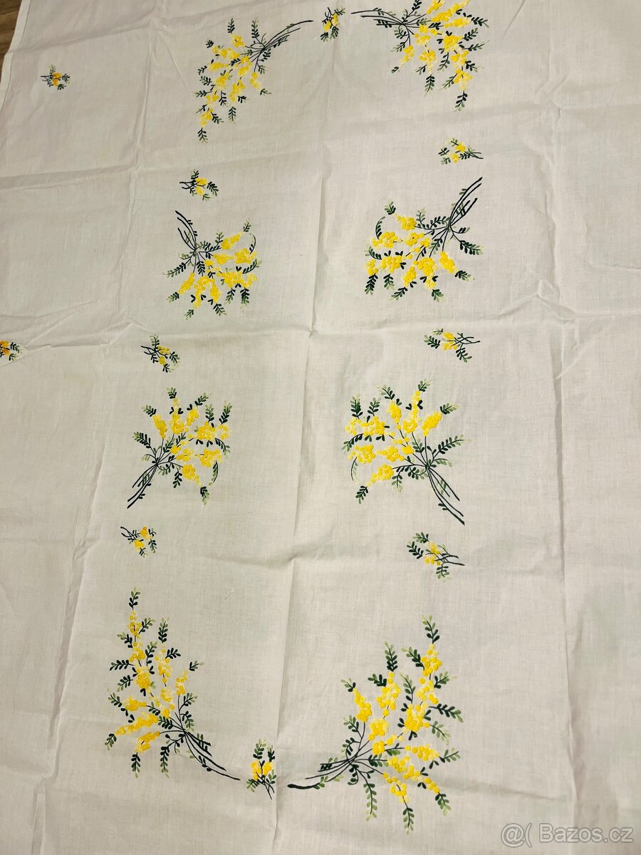 Francouzský plátěný, vyšívaný ubrus (mimóza)+ ubrousky - 3