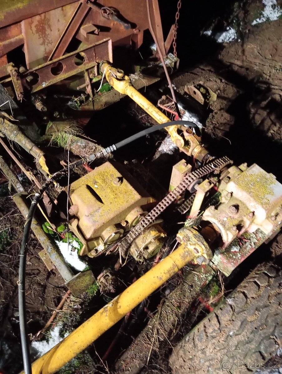 Štěpkovač předělaný z řezačky. - 3