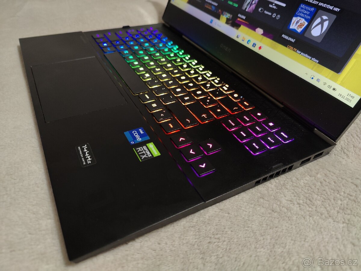 Herní notebook z i7, RTX 3070, 32gb rám a 1tb ssd - 3
