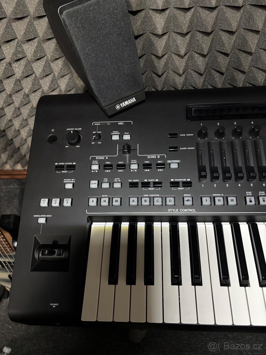 Yamaha Genos (zánovní) + GNS-MS01 + L7 + kryci povlak - 3