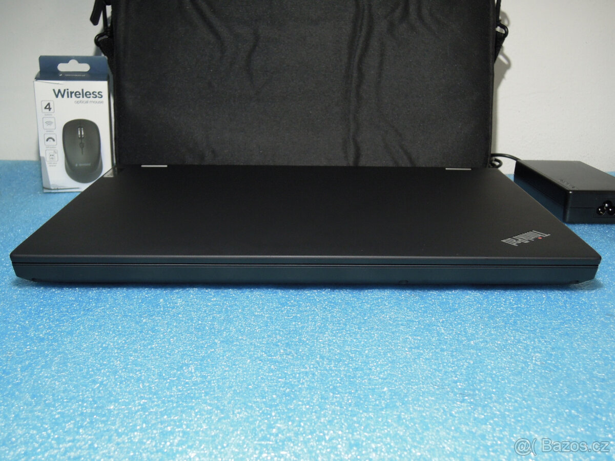 Lenovo ThinkPad P15 Workstation i9-10885H SSD 1.5TB RTX 4000 - 3