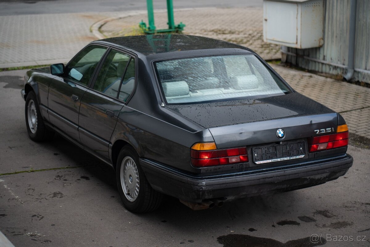 BMW E32 735i - 3
