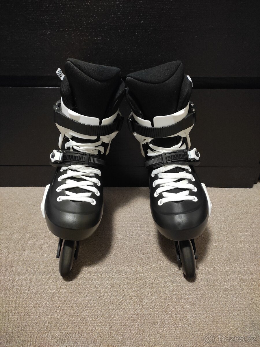 Kolečkové inline brusle Powerslide Zoom Pro Black 80 Trinity - 3