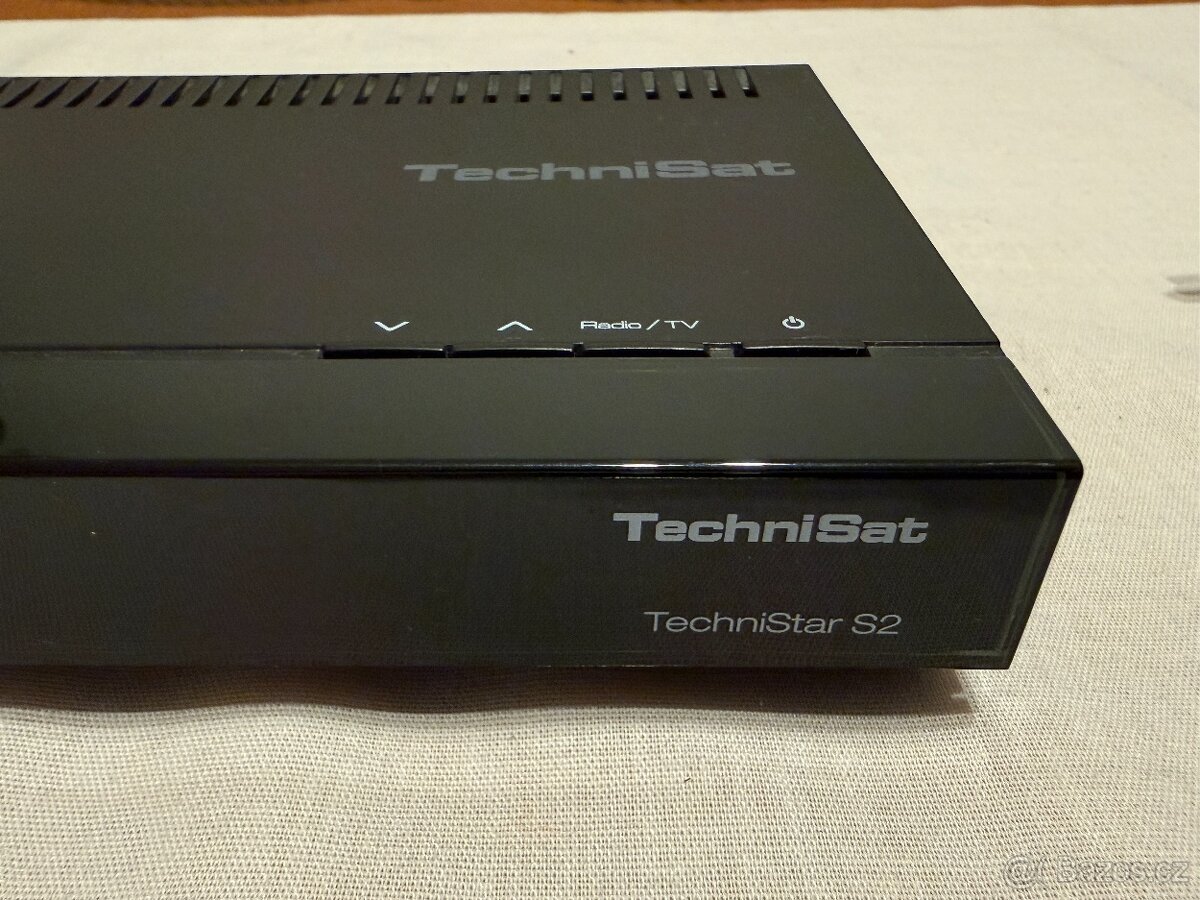 Satelitní přijímač TechniSat TechniStar S2 - 3