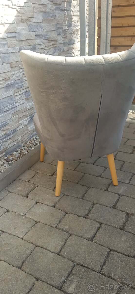 Křeslo šedé barvy - 3