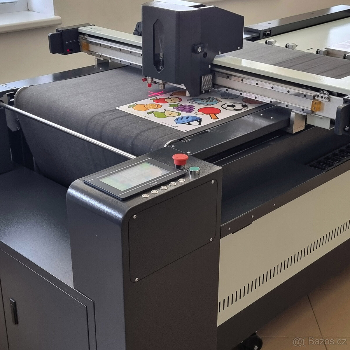 Oscilační řezací plotter AOL 1070 PAS Plus s podáváním - 3