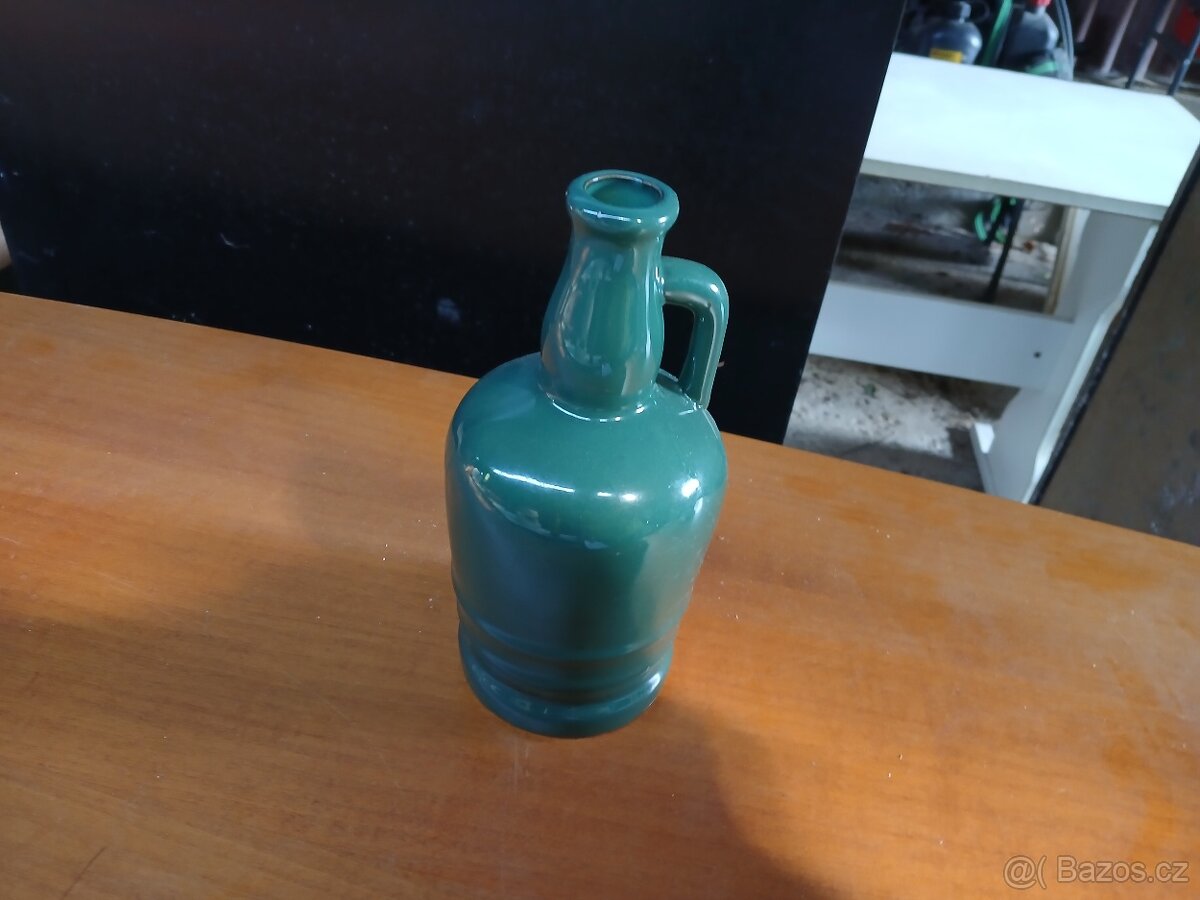 Prodám zelenou keramickou vázu - 3