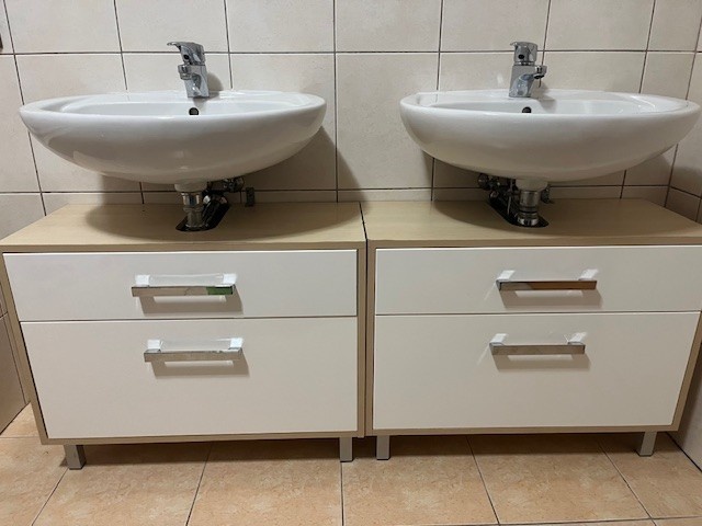 Koupelnové skříňky 2x zachovalé - 3