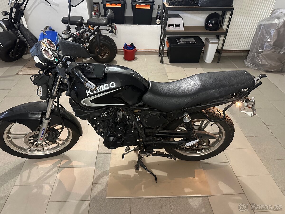 Kymco Pulsar 125 - 3