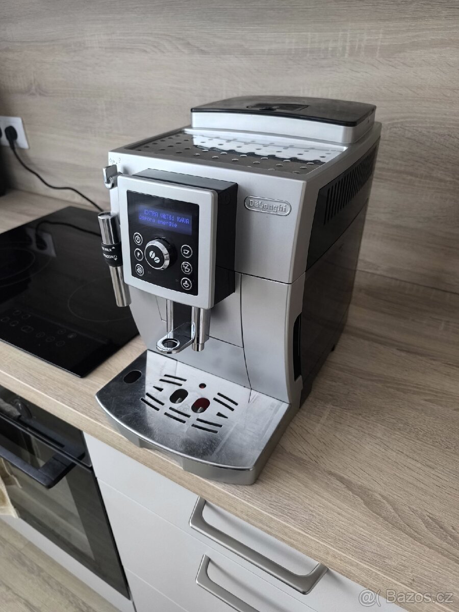 Automatický kávovar DeLonghi - 3