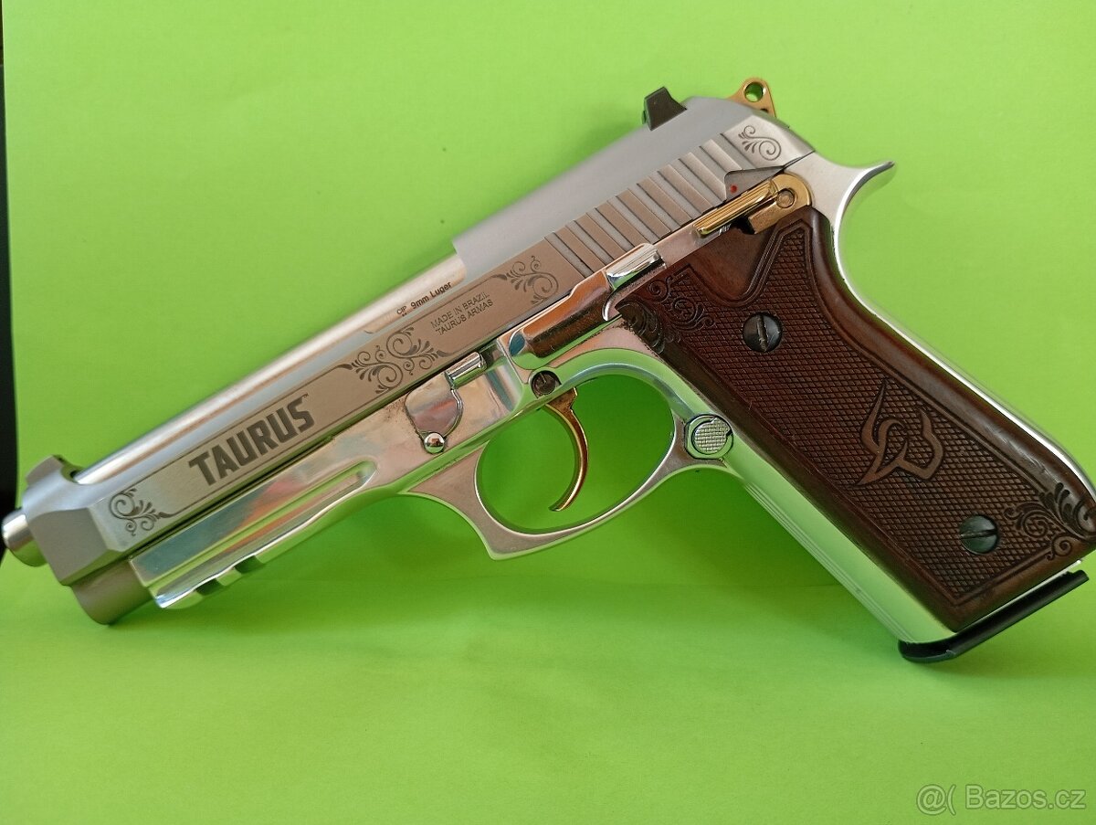 Pistole Taurus Pt 99 limited edition - 3