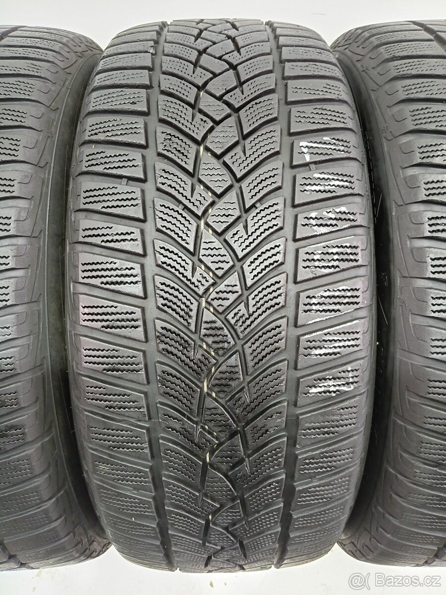 Zimní pneu 215/50/17 GoodYear - 3