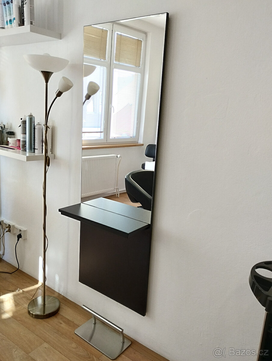 Kadeřnická obsluha - 3