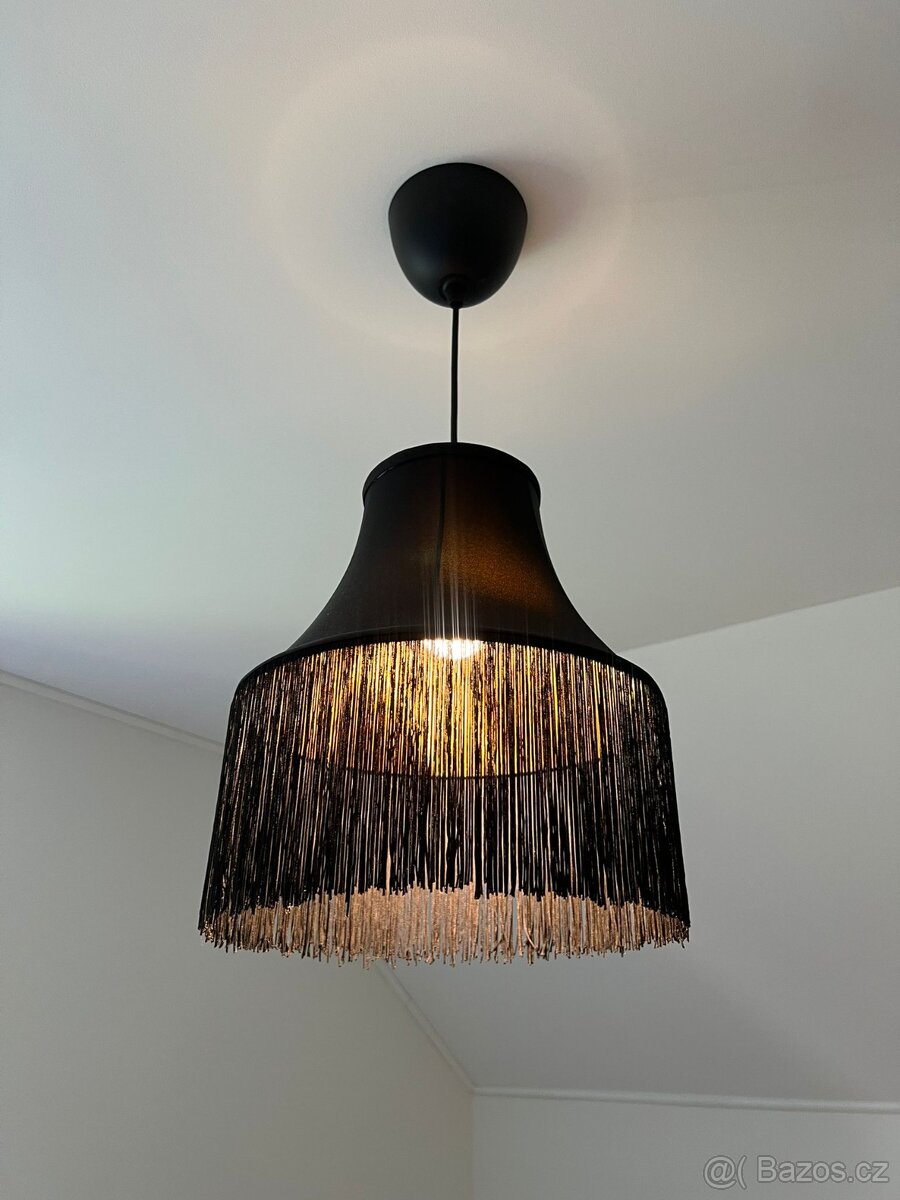 Stylová závěsná lampa – černá s vnitřkem ve zlaté barvě - 3