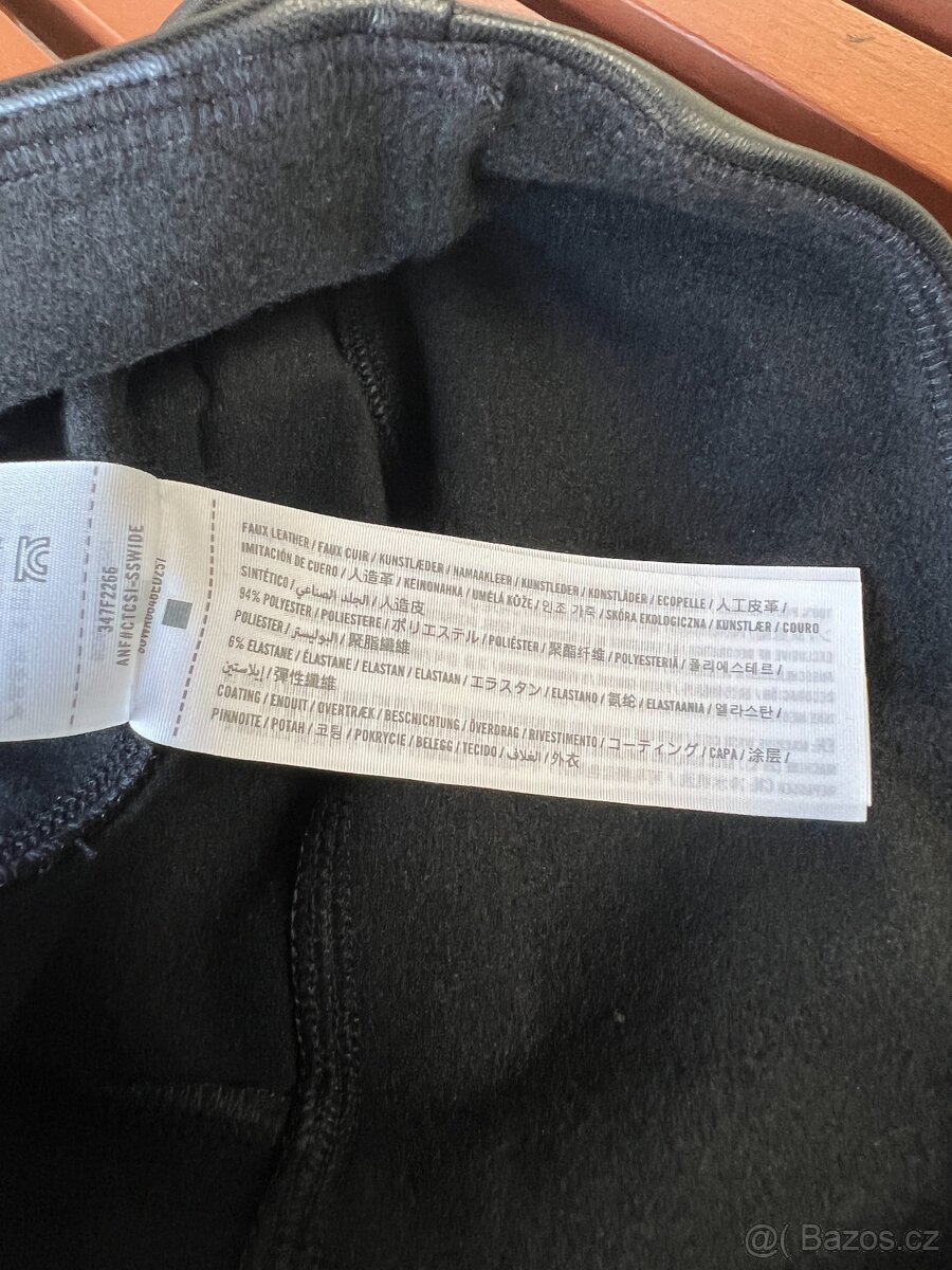 Dámské koženkové legíny Hollister, vel. M - 3