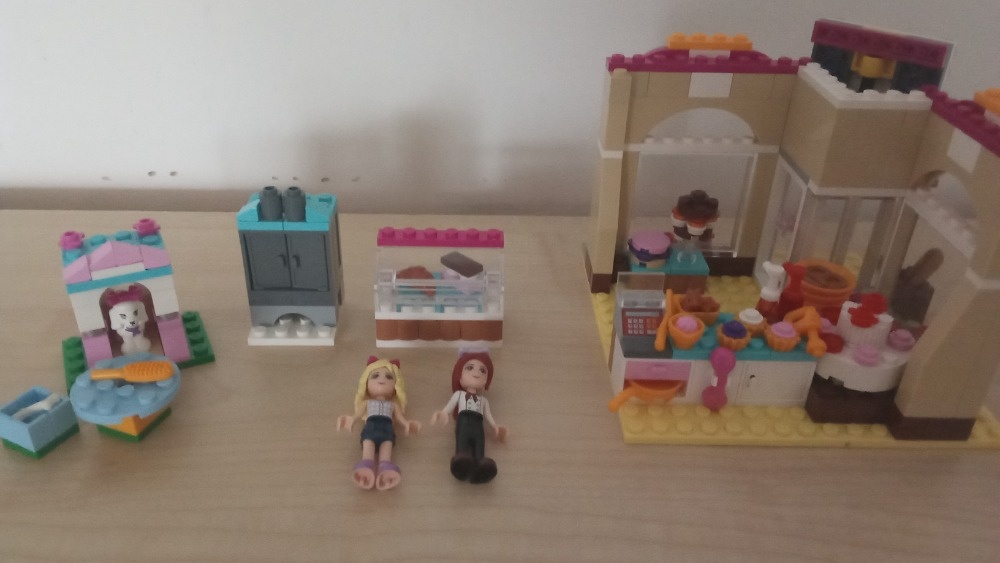 Lego friends - Pekárna v centru 41006, Pudlí palác 41021 - 3