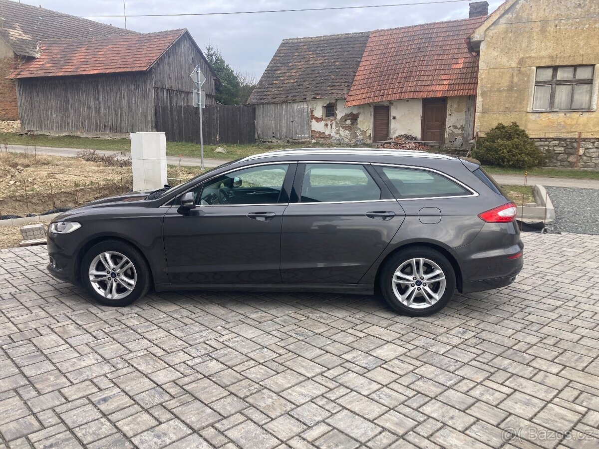 Ford Mondeo Kombi TDCi 2015 - 132kw - serv.kniha - 3