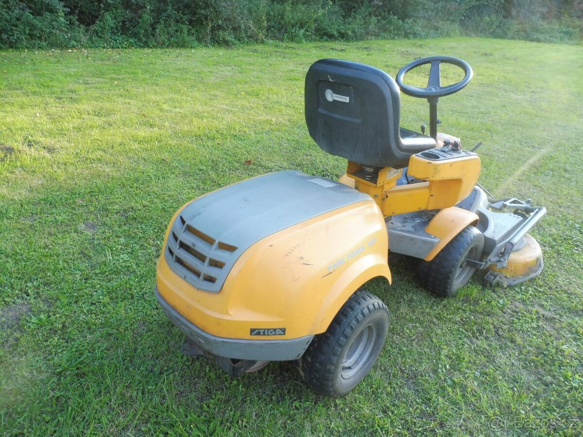 prodám sekačku - rider STIGA PARK, má pohon 4x4, 125cm - 3