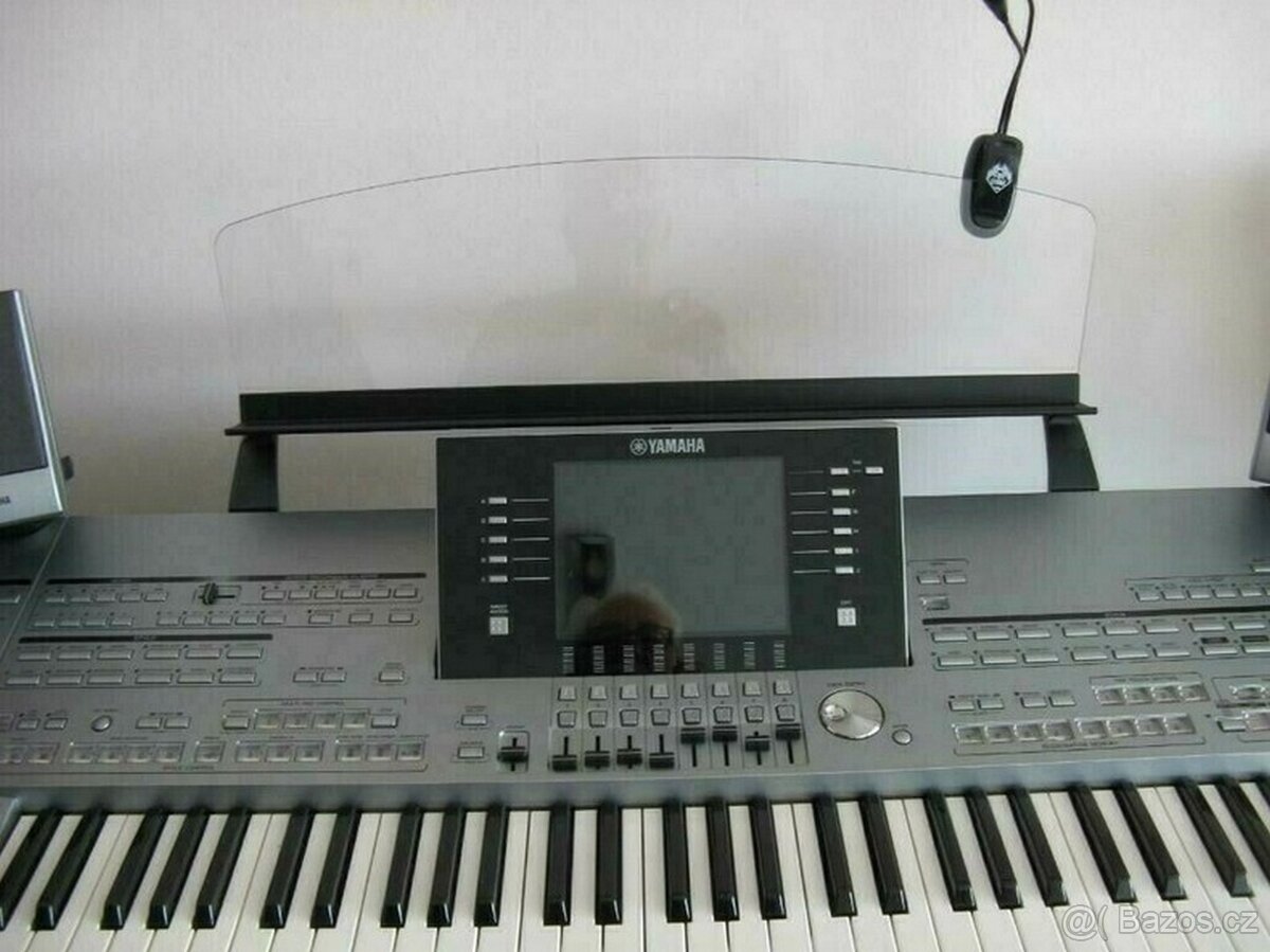 Elektrické klávesy YAMAHA Tyros 5 XXL s 61 klávesami ve výbo - 3