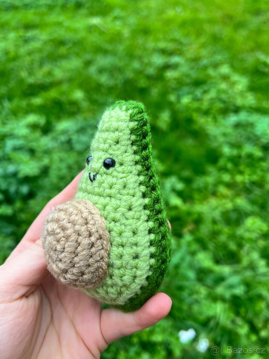 Háčkovaná hračka - avokádo - 3