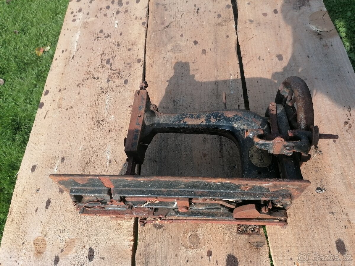 Šicí stroj USA - 3