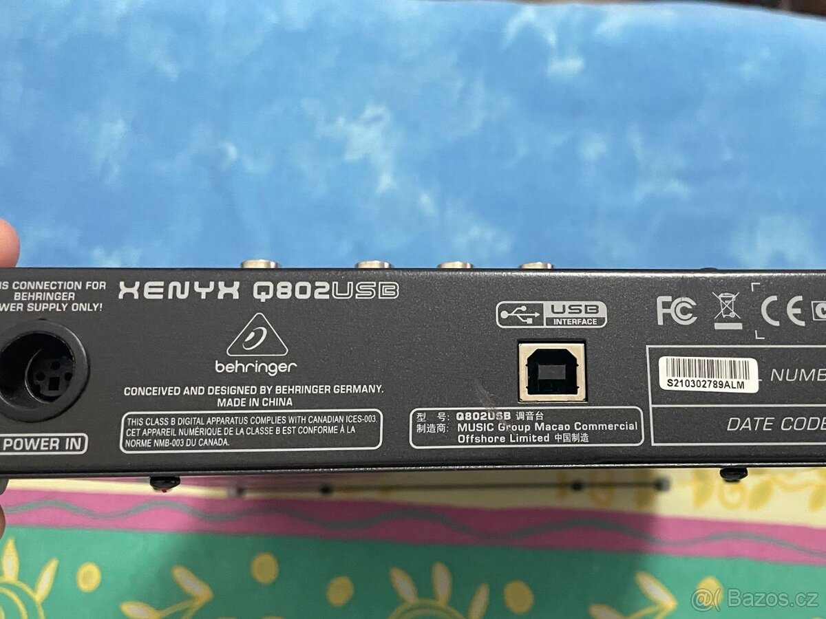 Behringer XENYX Q802USB - 3