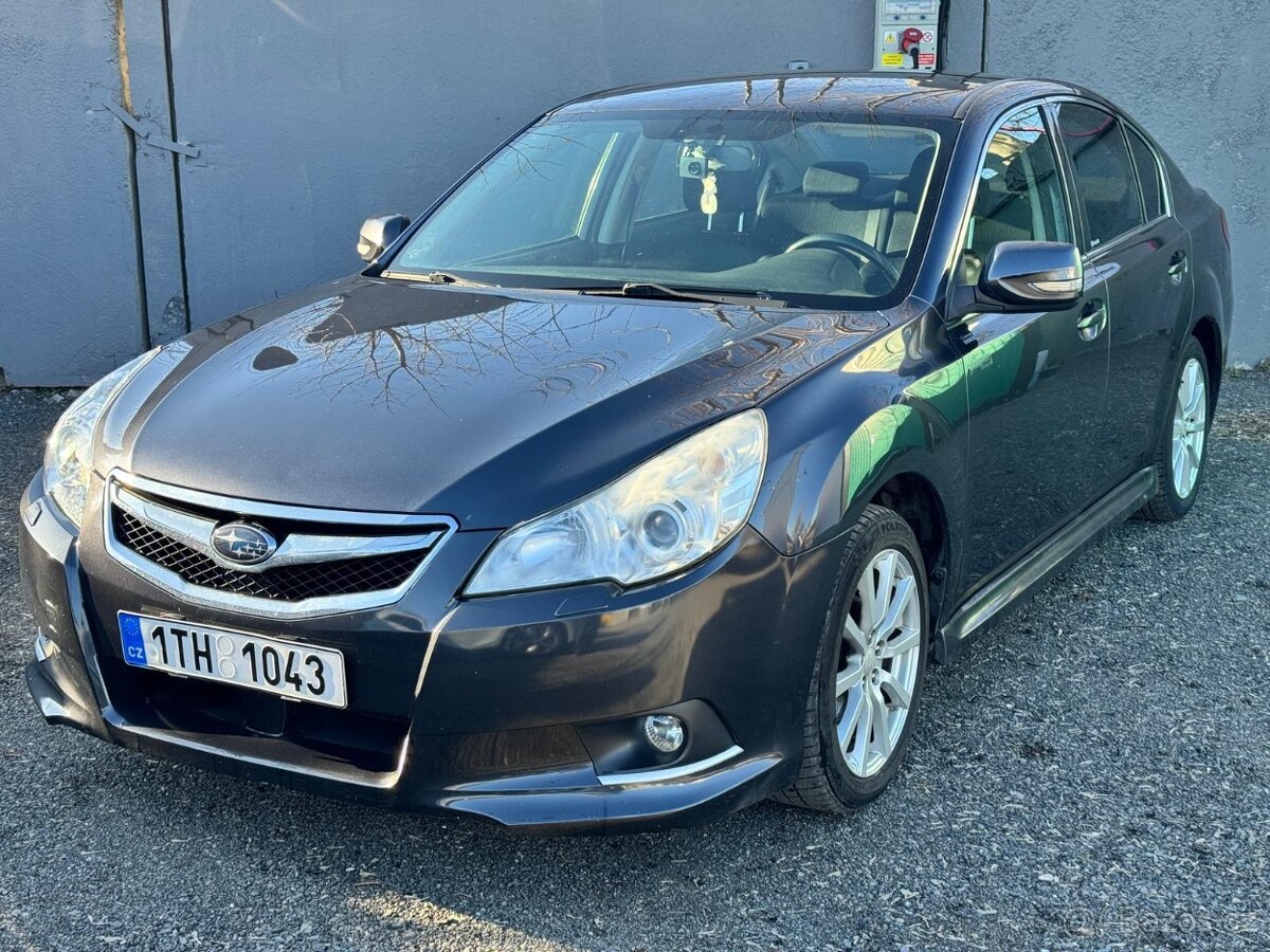 Subaru Legacy 2.5 - 3
