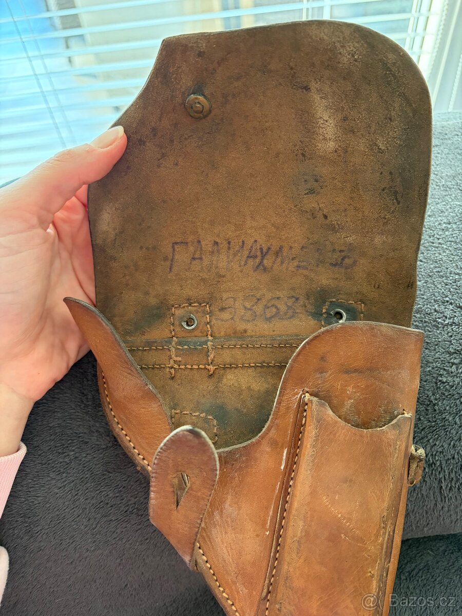 Pouzdro na tokarev - 3