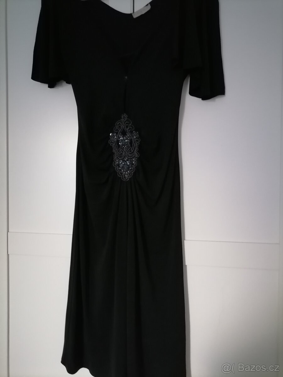 Černé nové šaty - 3